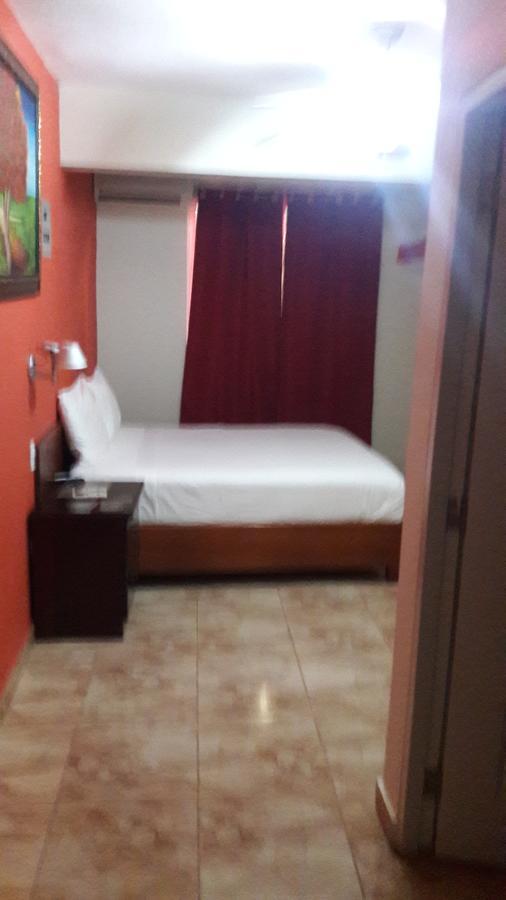 Hotel Samana Spring Экстерьер фото