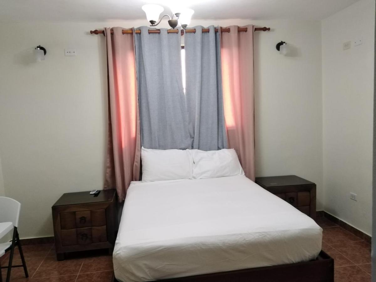 Hotel Samana Spring Экстерьер фото