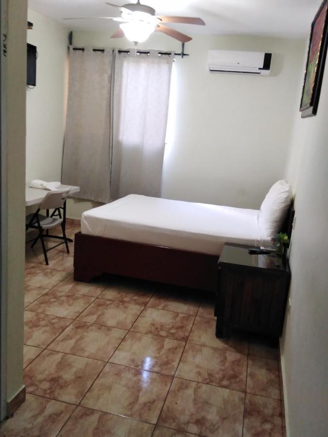 Hotel Samana Spring Экстерьер фото